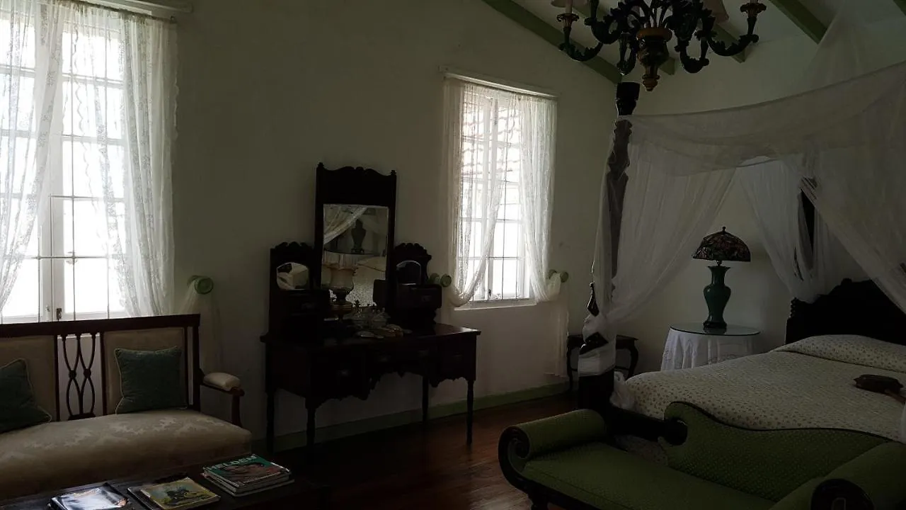 Geddes Great House Hotel Saint Annʼs Bay